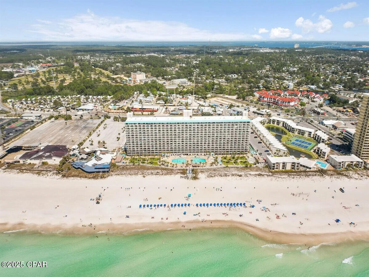 Image 31 For 8743 Thomas Drive 225