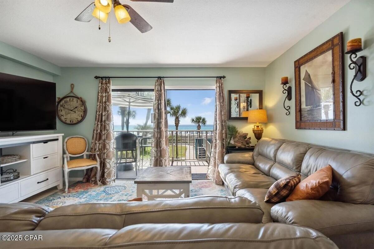 Image 6 For 8743 Thomas Drive 225