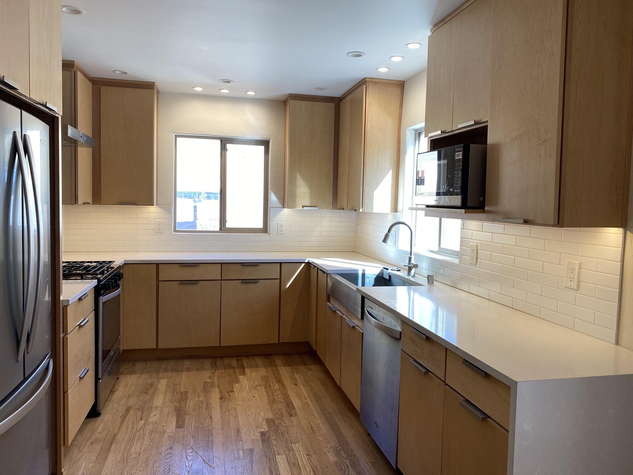 4614 Idlewilde LN SE Lane SE 