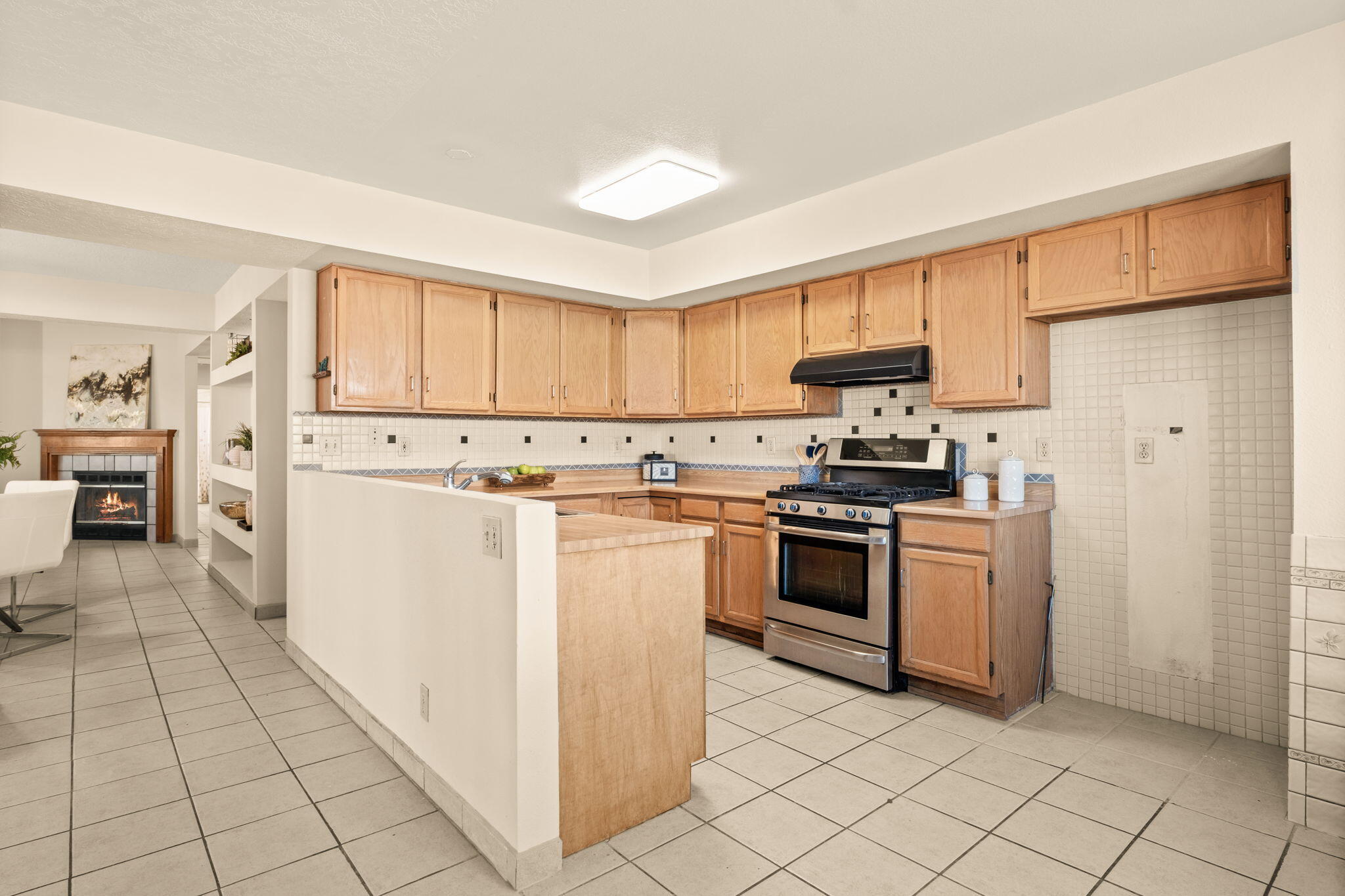 572 Terrace Drive NE Kitchen