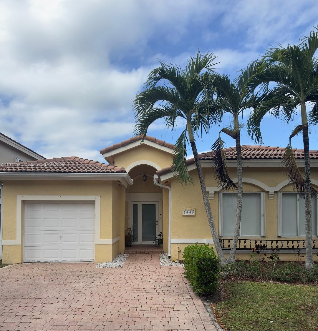 Doral Meadows 1St Addn