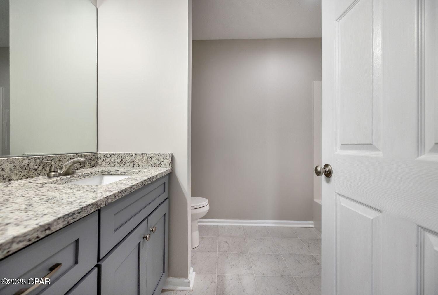 Listing photo id 32 for 2601 Country Club Drive