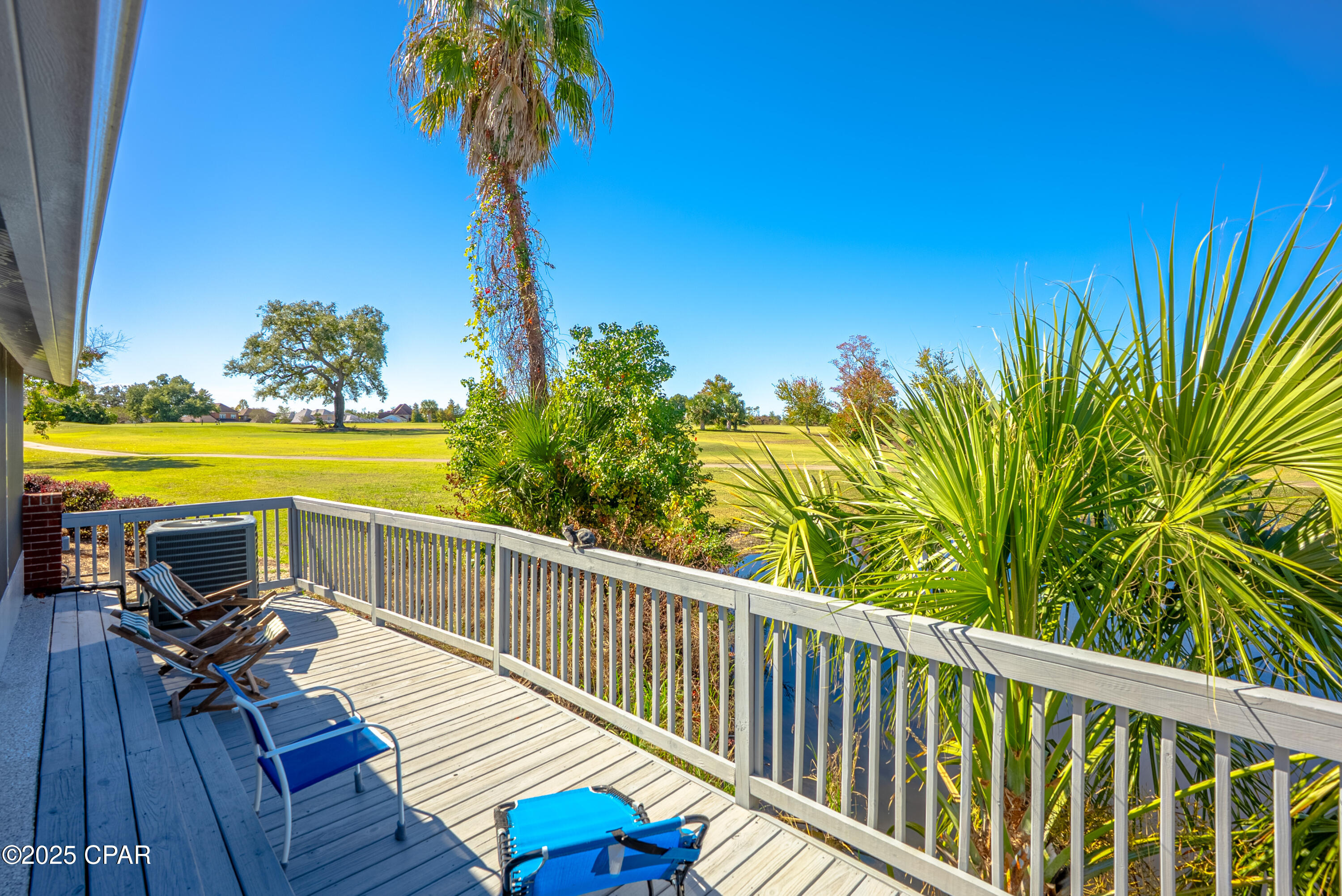 Listing photo id 52 for 2601 Country Club Drive