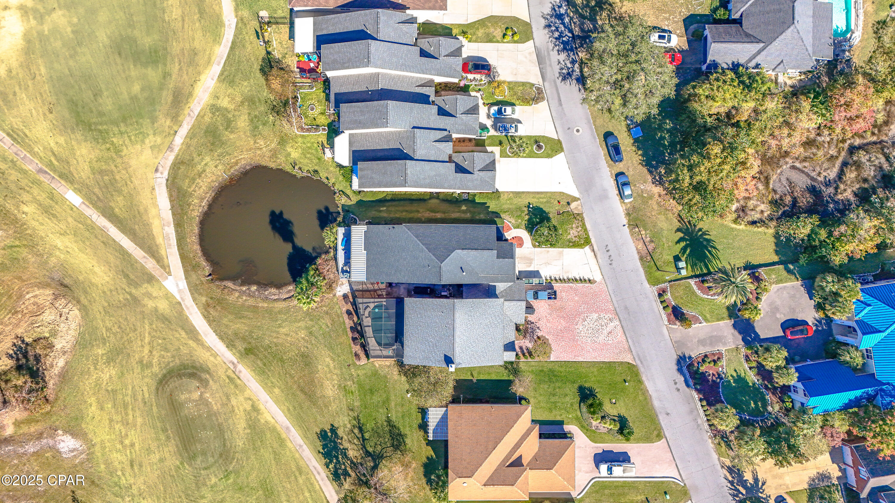 Listing photo id 55 for 2601 Country Club Drive