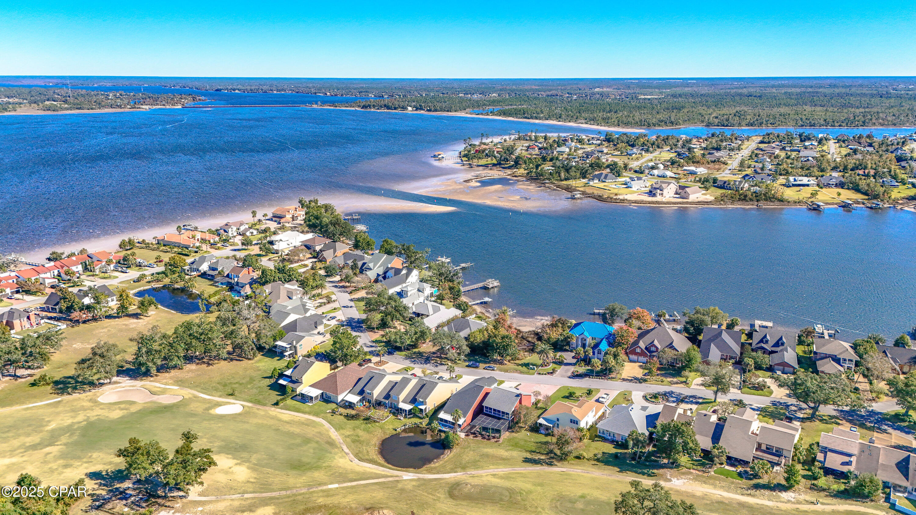 Listing photo id 71 for 2601 Country Club Drive