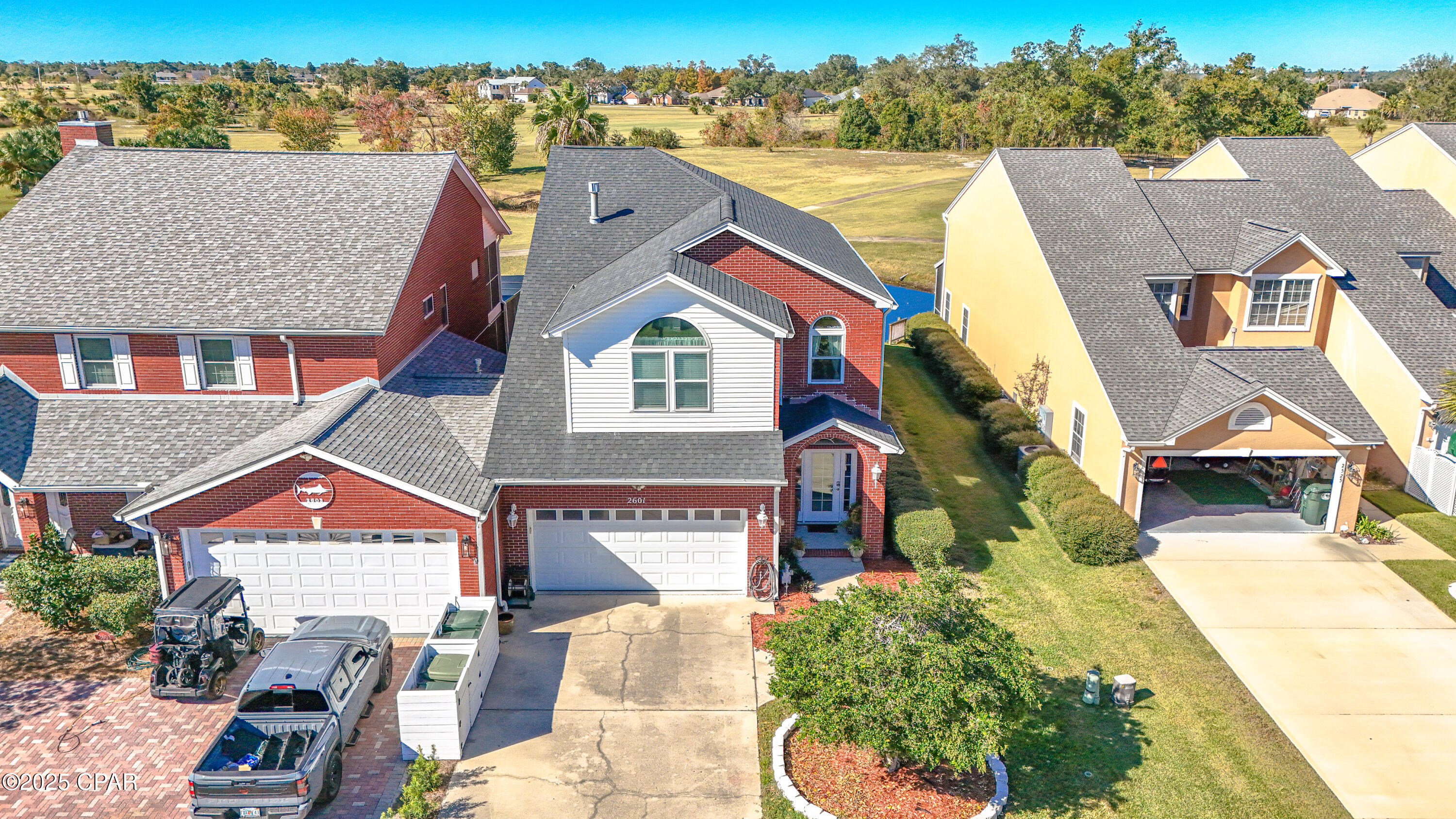 Listing photo id 76 for 2601 Country Club Drive