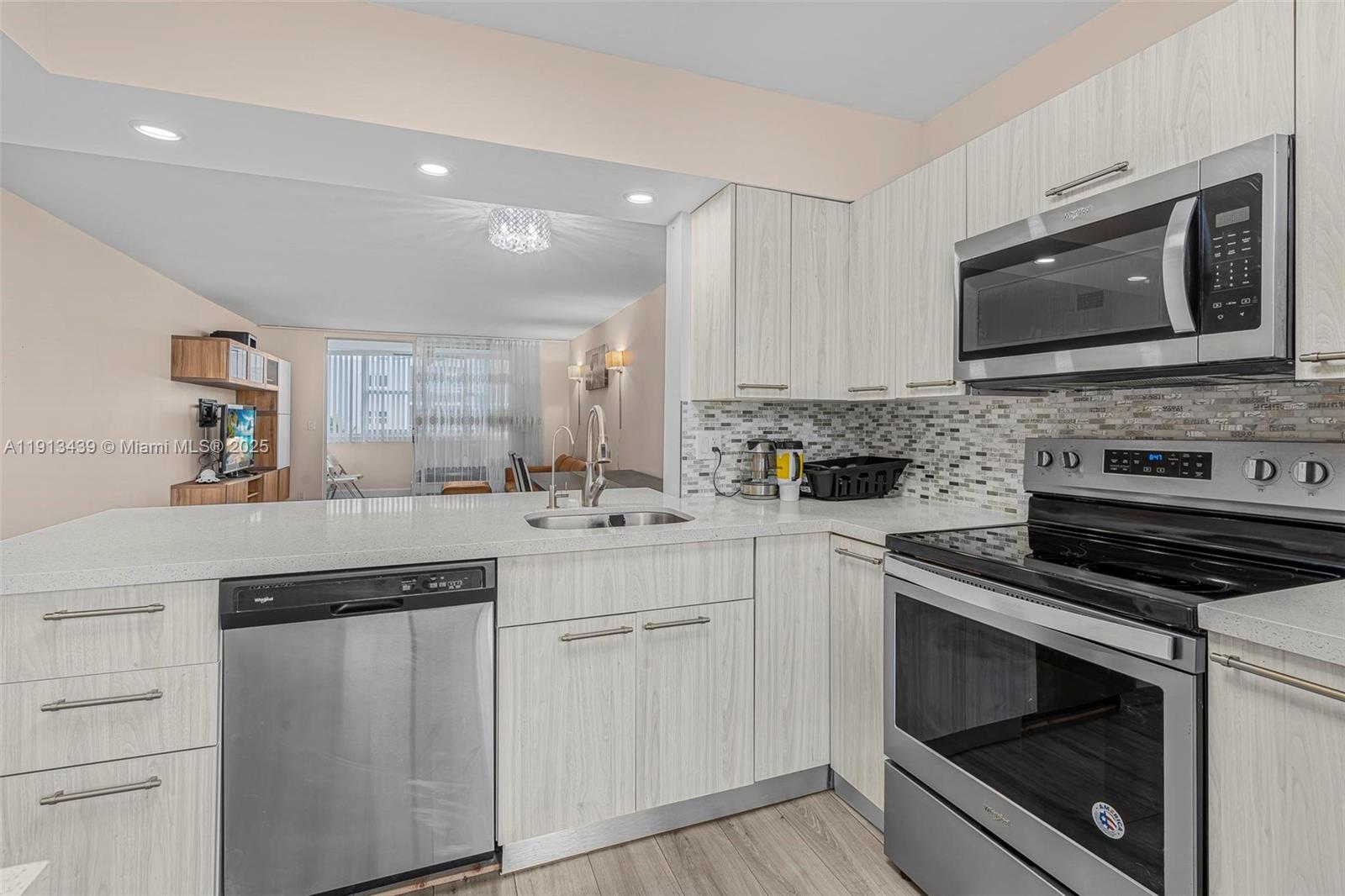 Meadowbrook Towers Condo