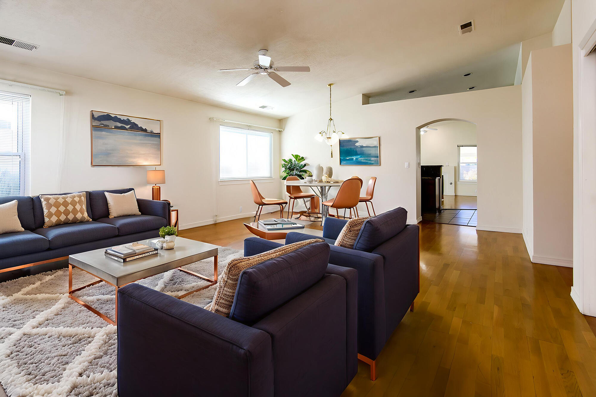 11508 ISLE ROYALE Road SE Living Room