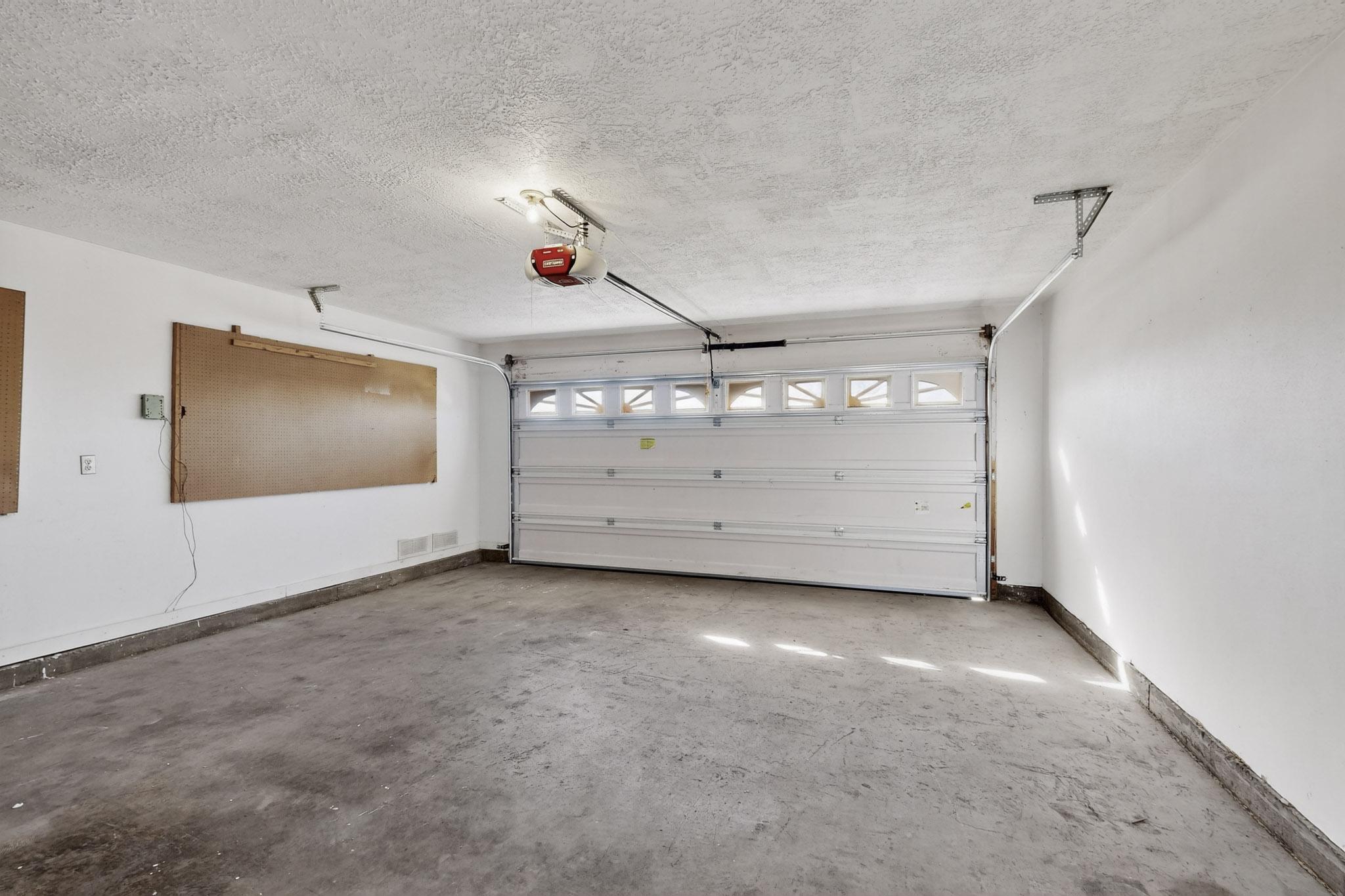 7604 Callow Street NE Garage