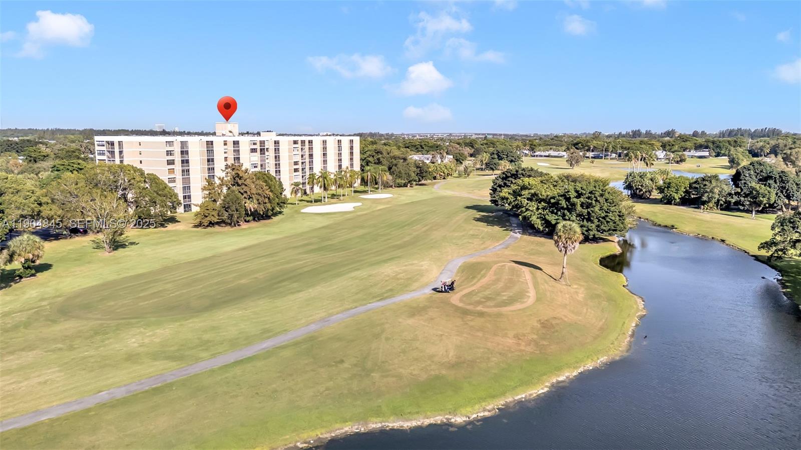 Country Club Apts At