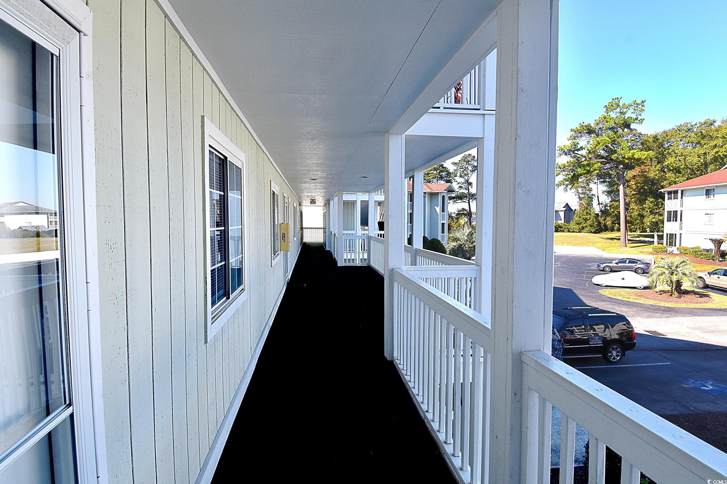 2527307 | Photo 2
