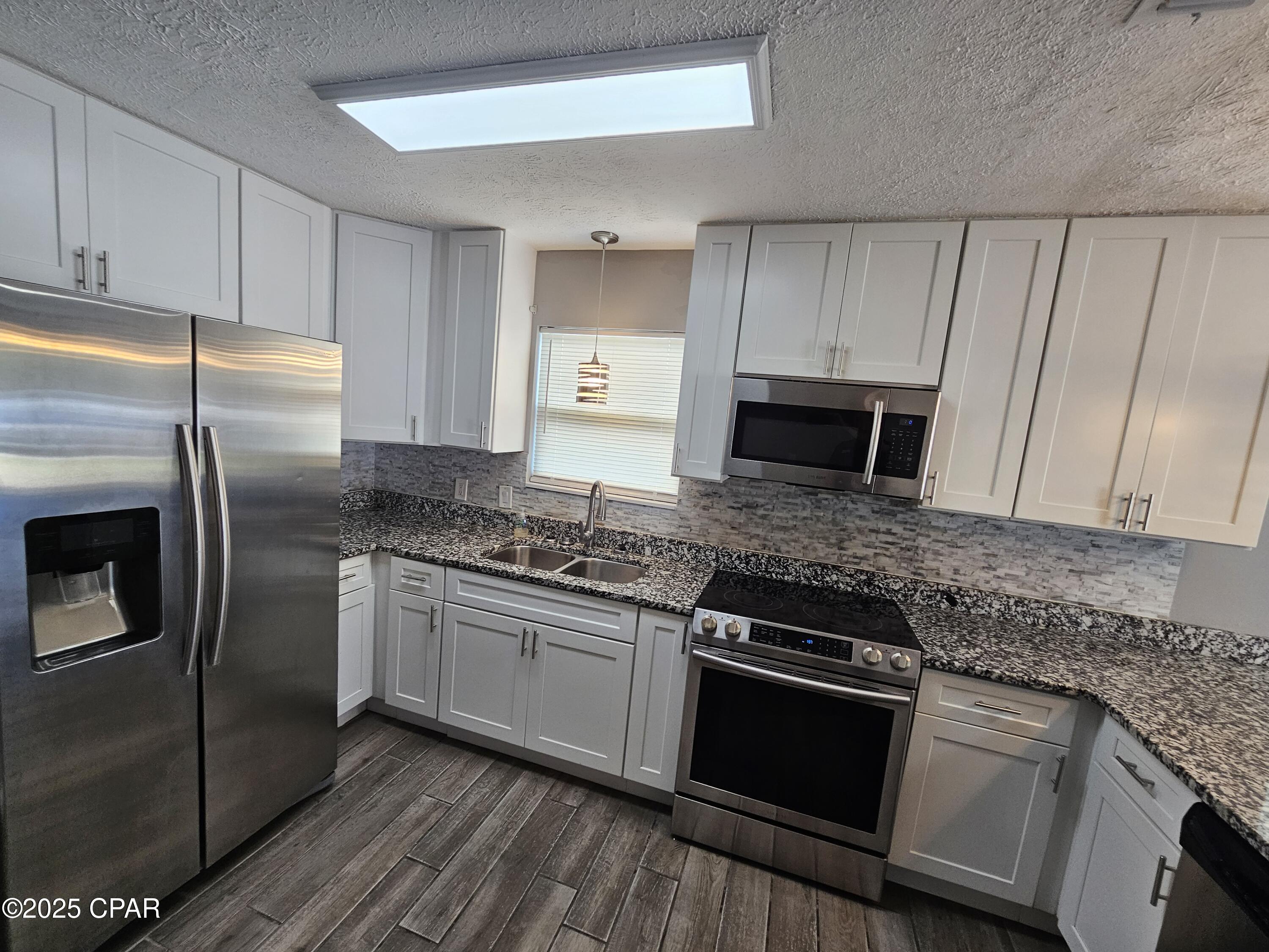 Image 5 For 3707 Burnham Way