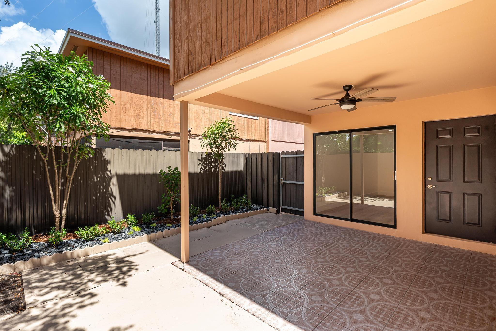 Holly Tree Patio Villas