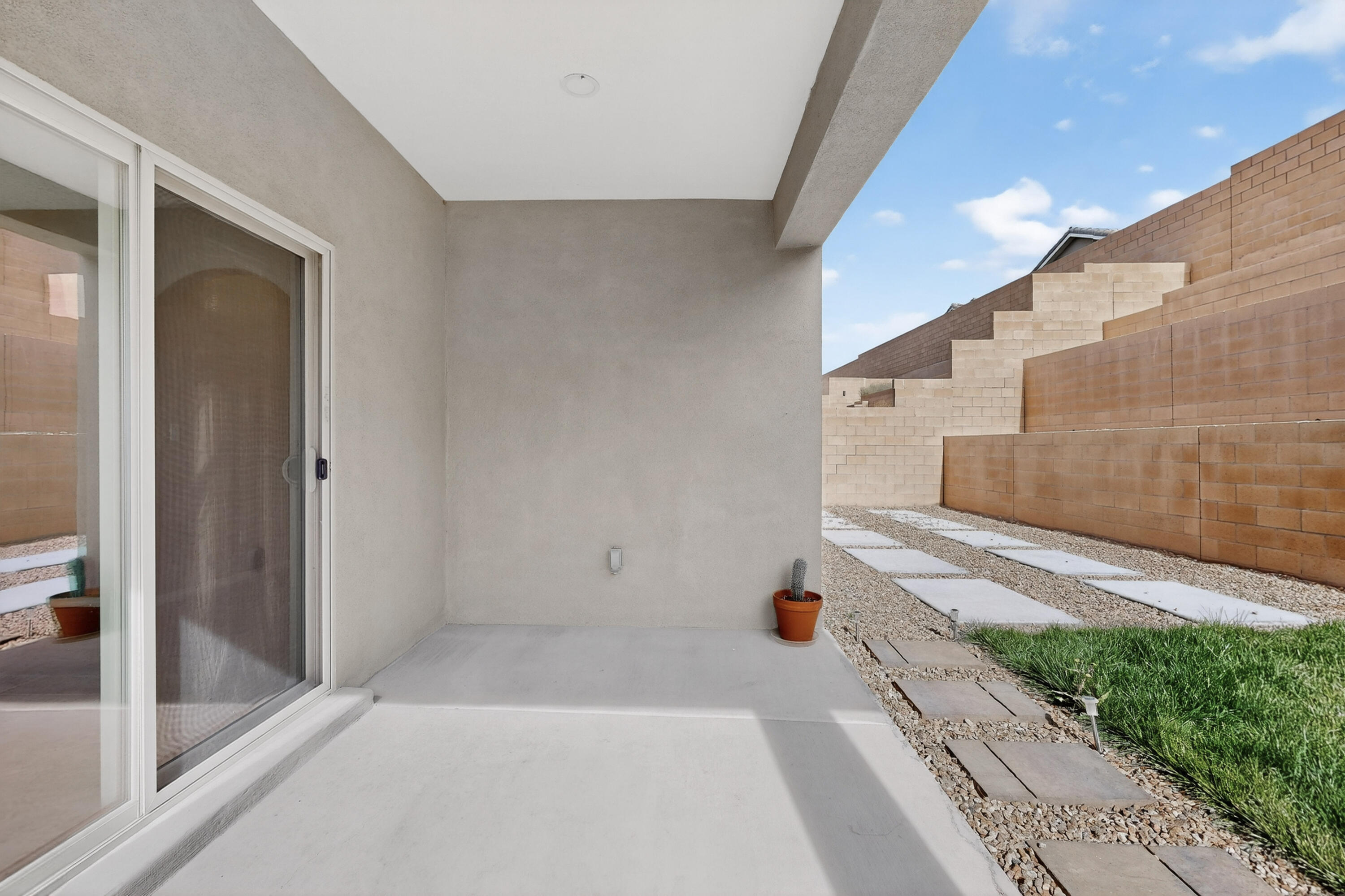 2036 Cougar Run Court SE Patio