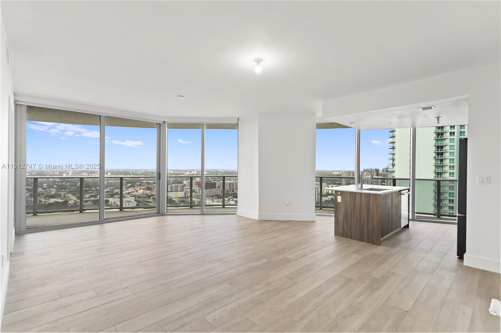 Apartamento en Venta en Miami, FL