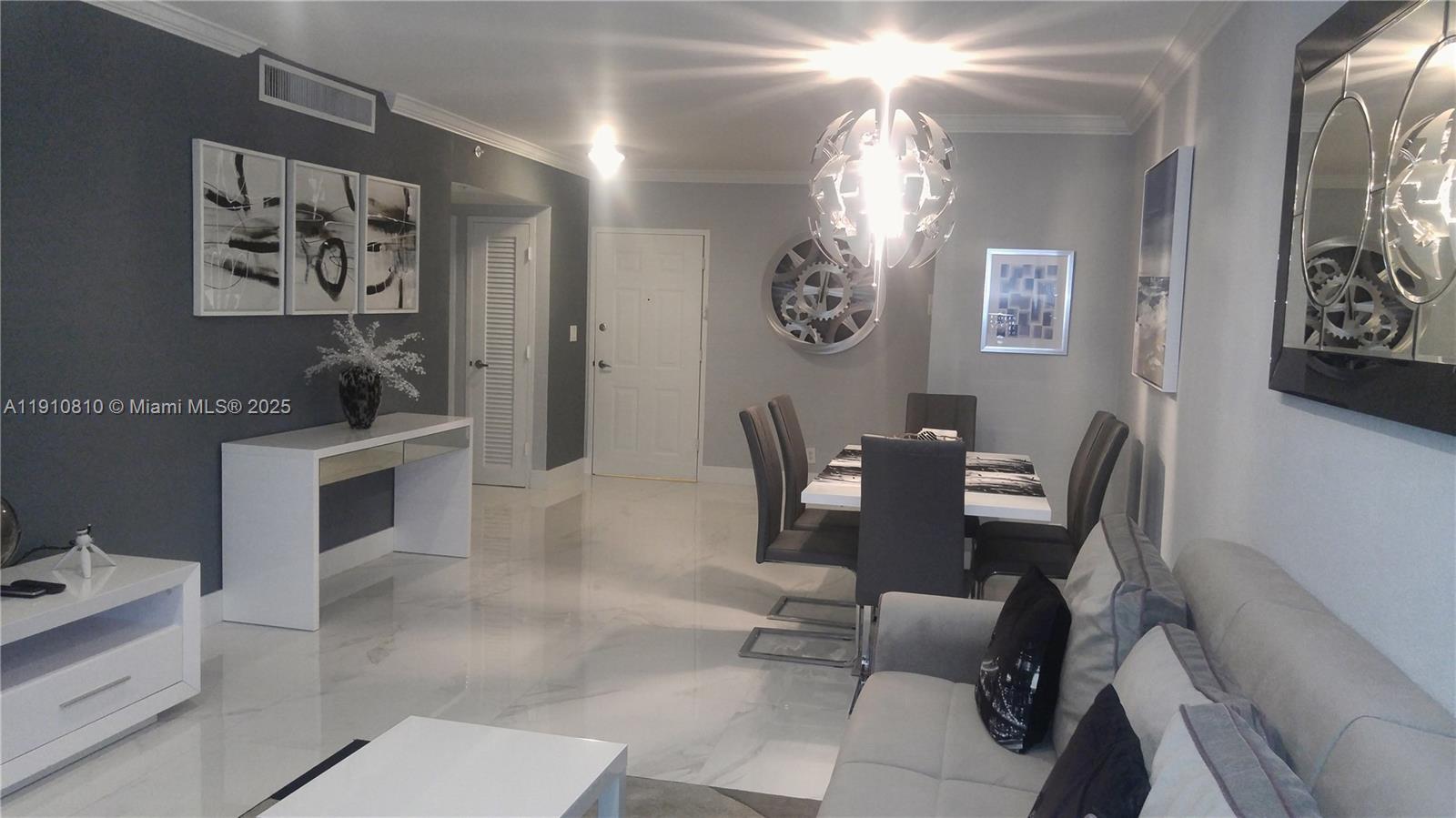 2501 Ocean Dr Unit L04, Hollywood, Florida 33019