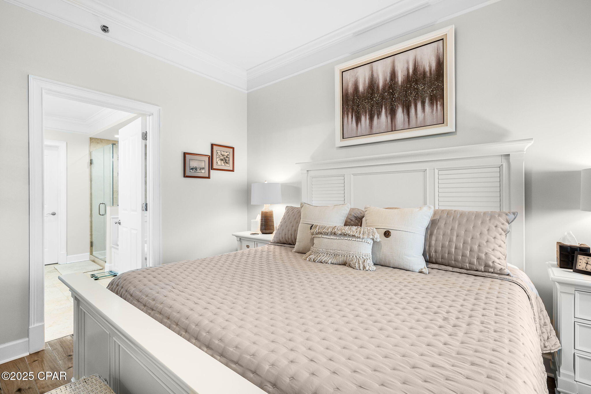 Image 32 For 3001 10th Street 202