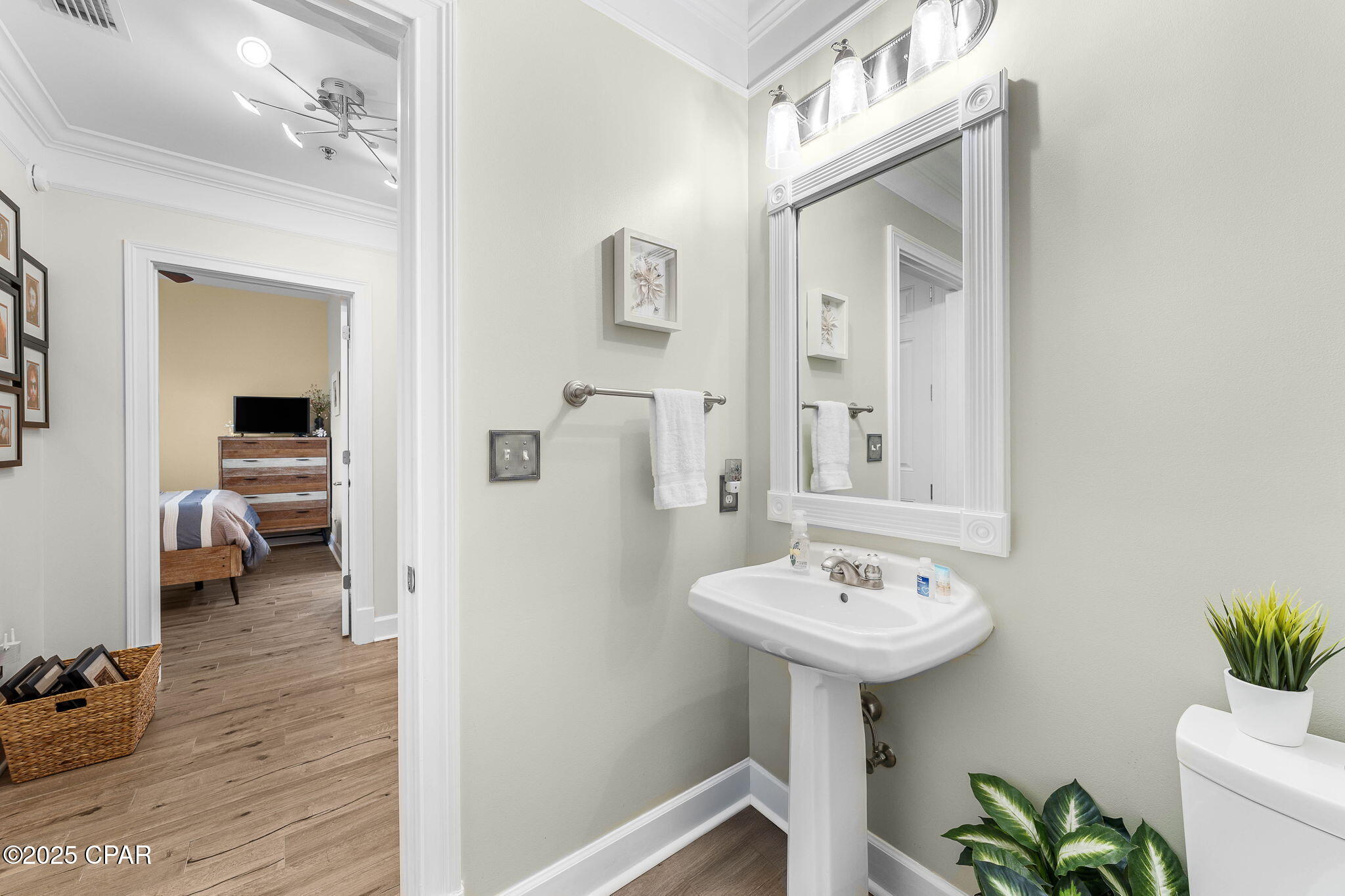 Image 6 For 3001 10th Street 202