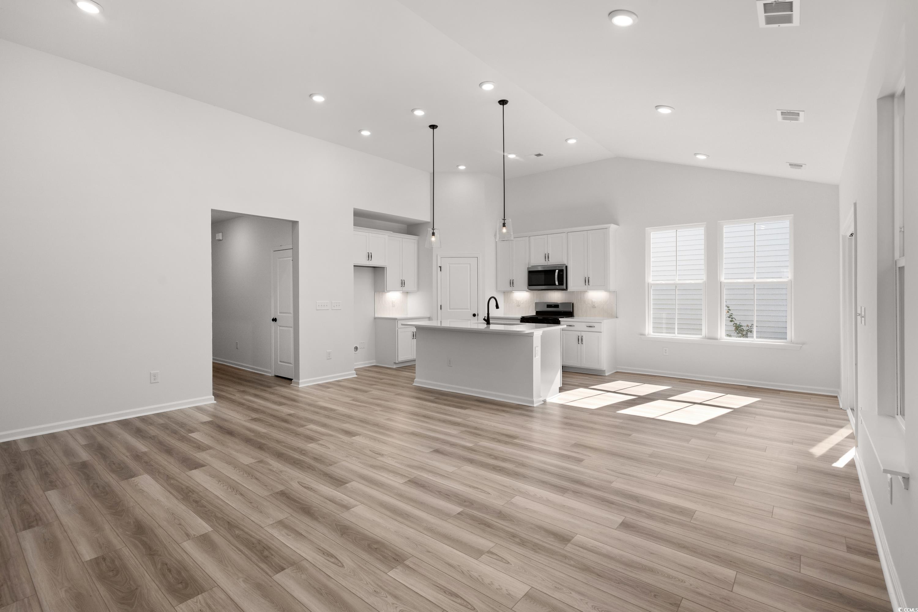 748 Sun Colony Blvd. Longs, SC 29568