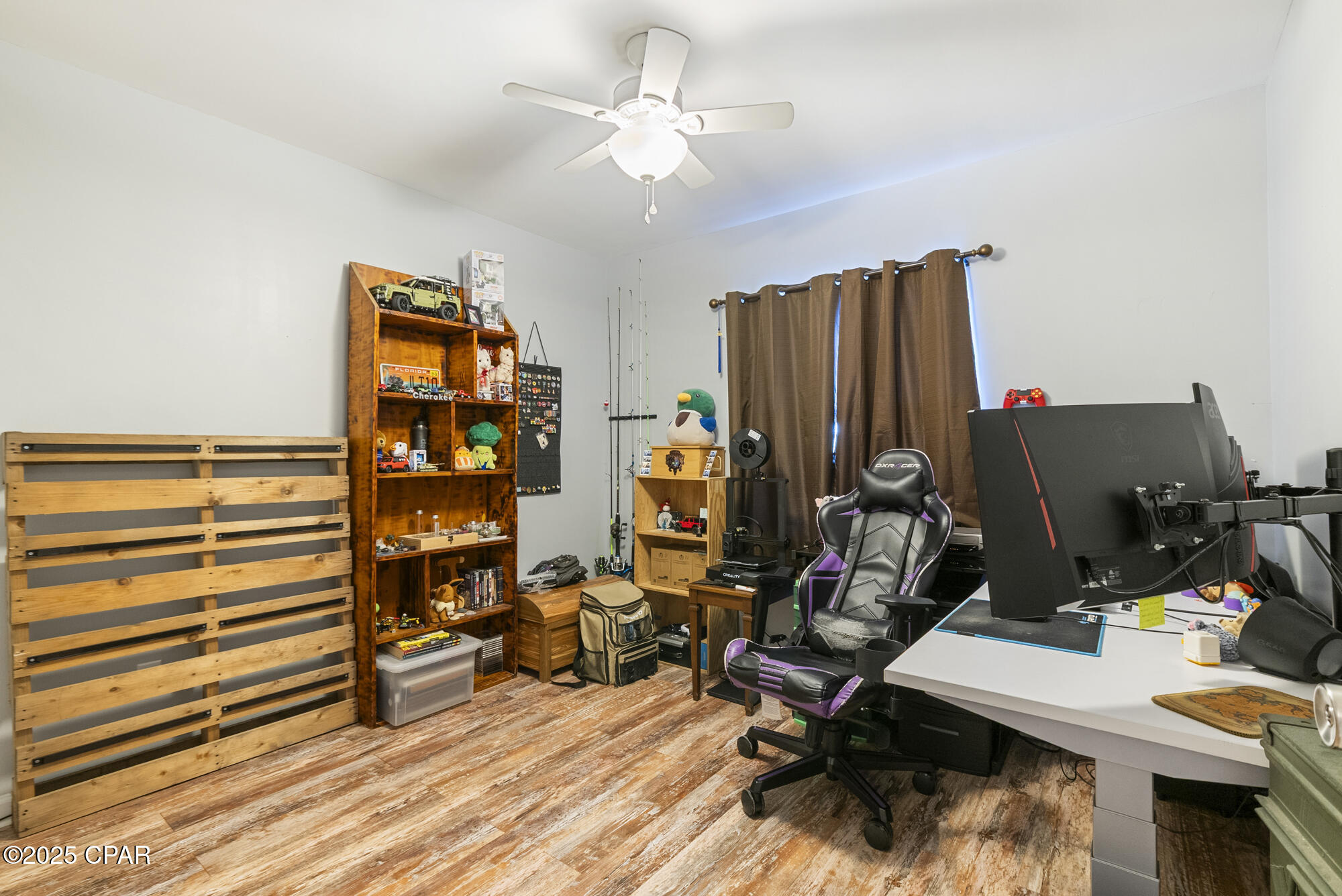 Image 25 For 1011 Star Avenue