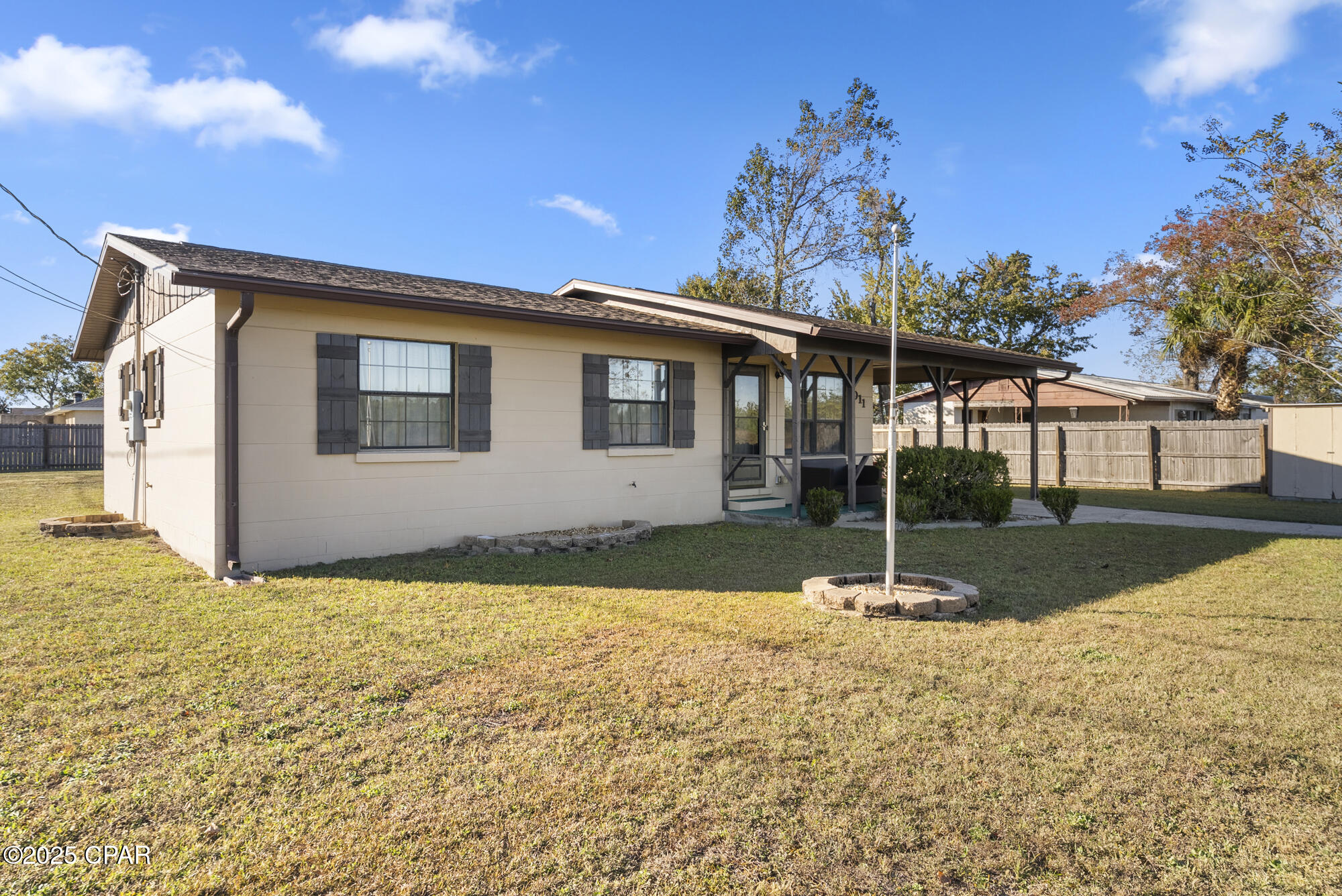 Image 4 For 1011 Star Avenue