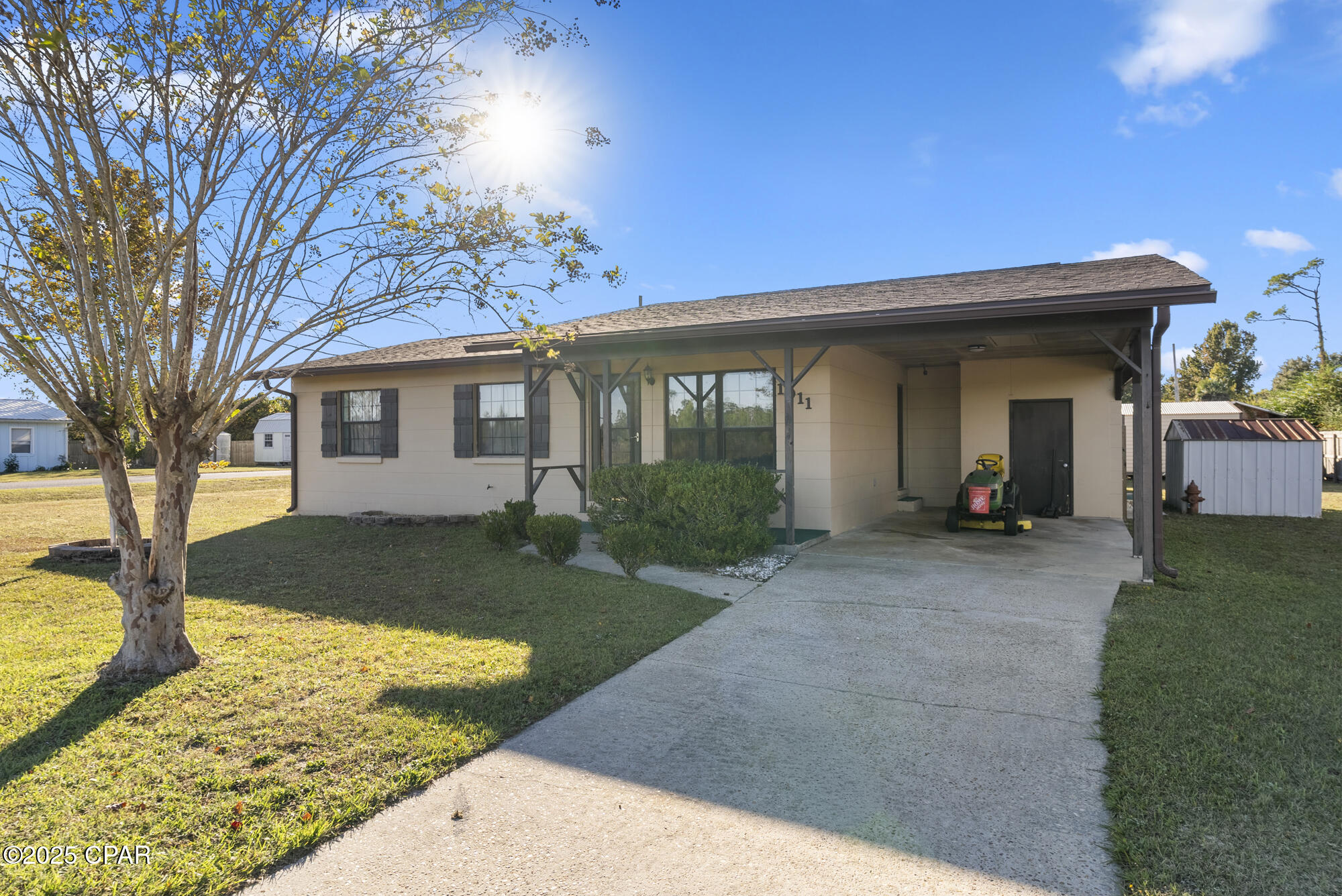 Image 5 For 1011 Star Avenue