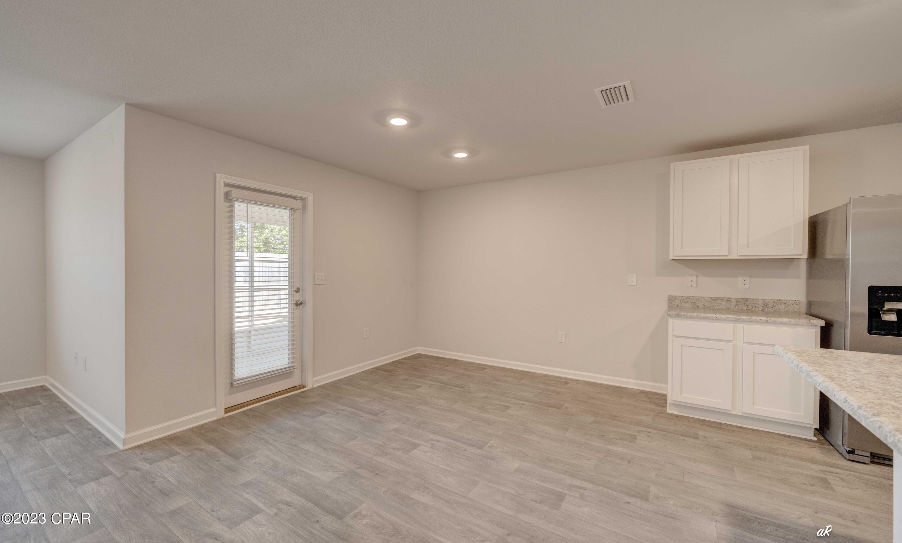 Image 10 For 4004 Brighton Boulevard