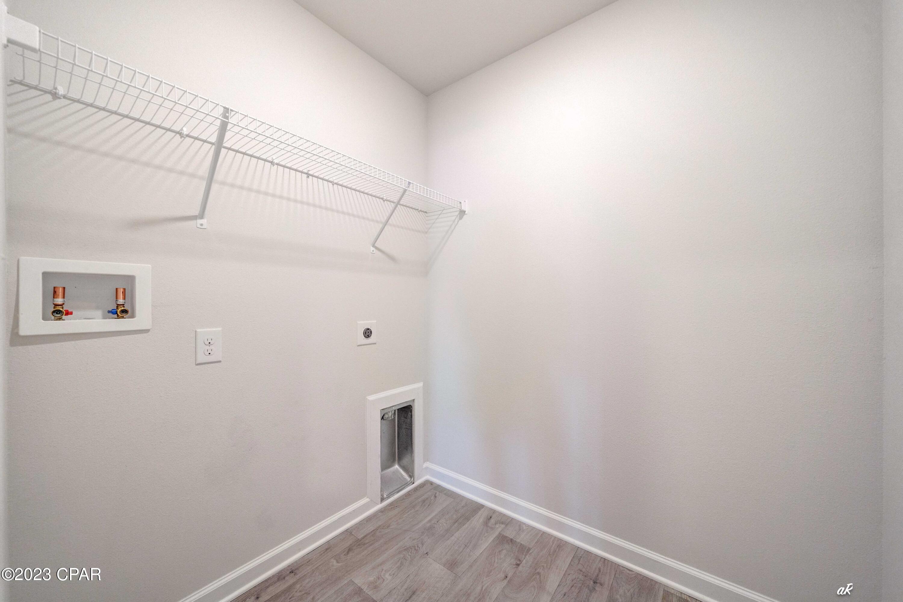 Image 20 For 4004 Brighton Boulevard