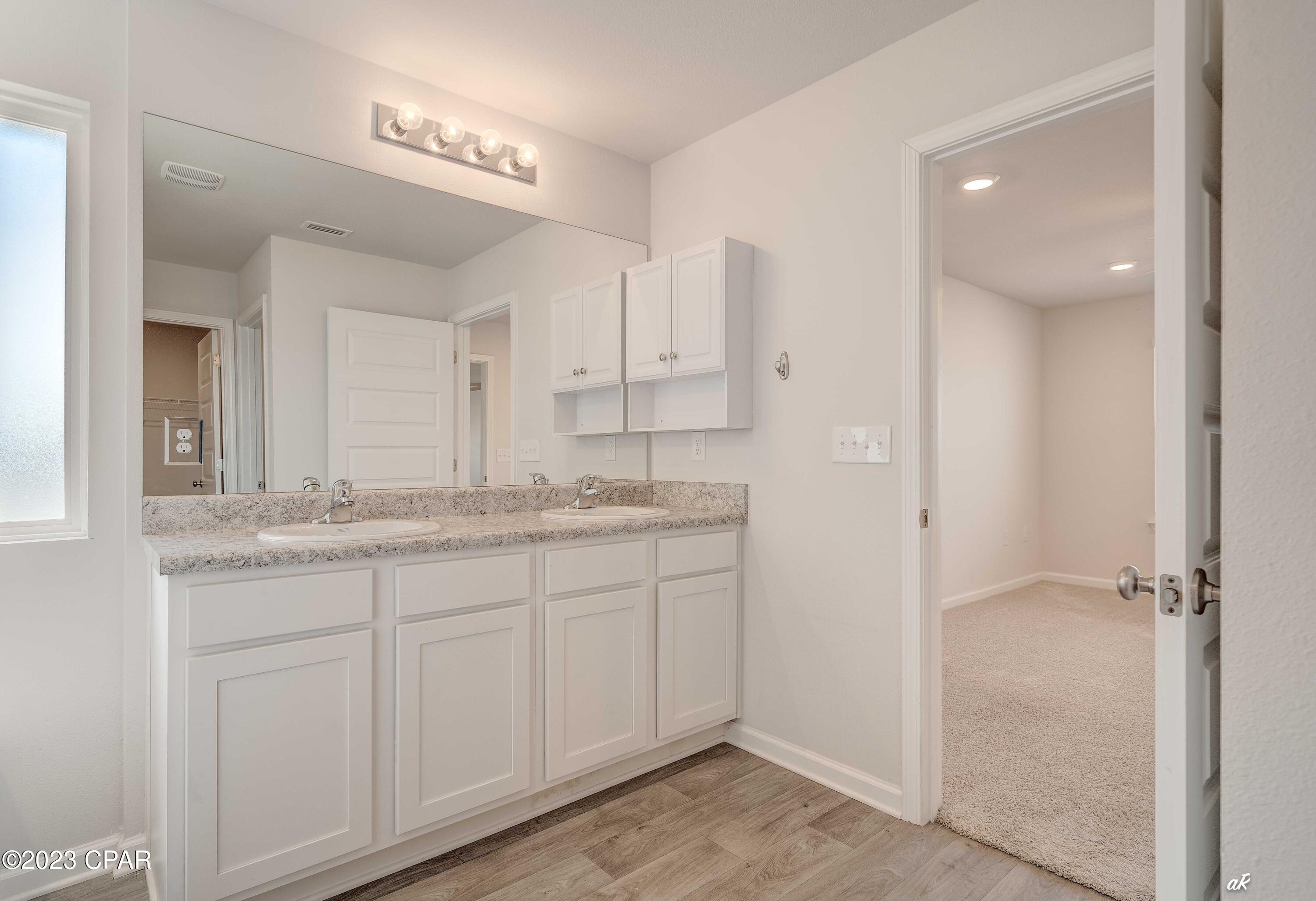 Image 26 For 4004 Brighton Boulevard