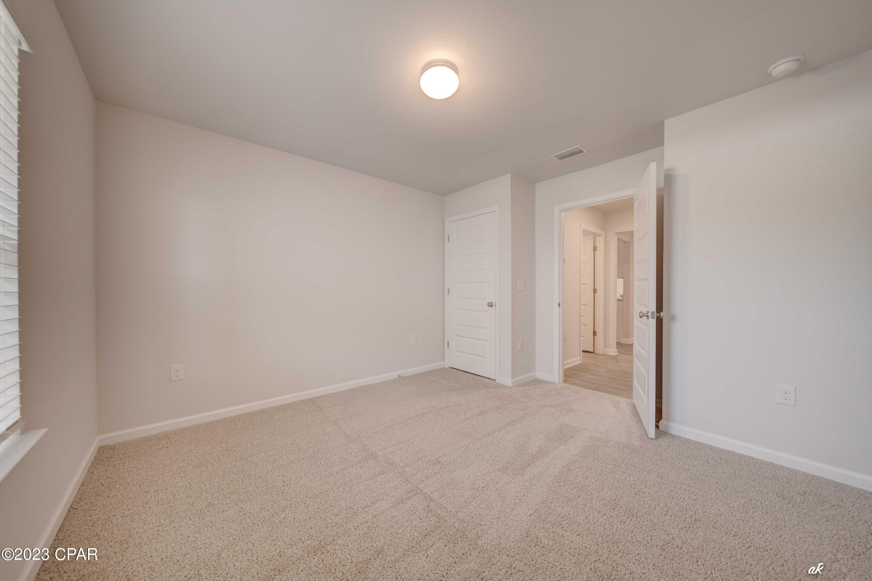 Image 8 For 4004 Brighton Boulevard