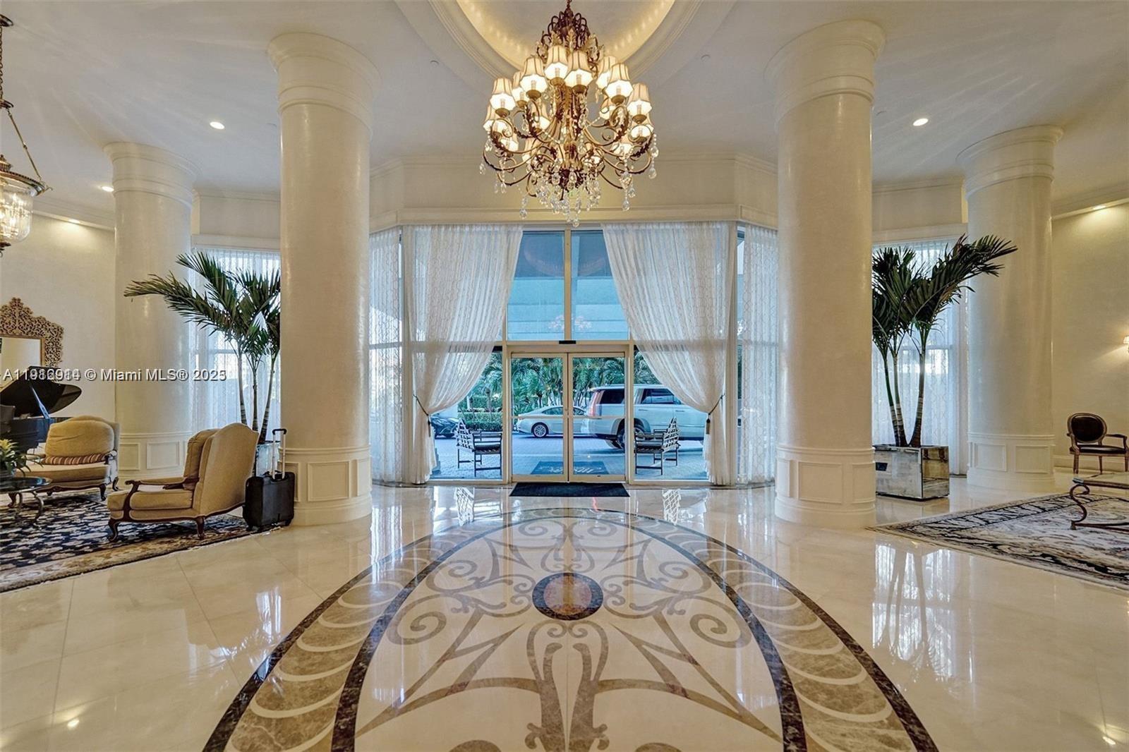 Mystic Pointe Tower 500 C