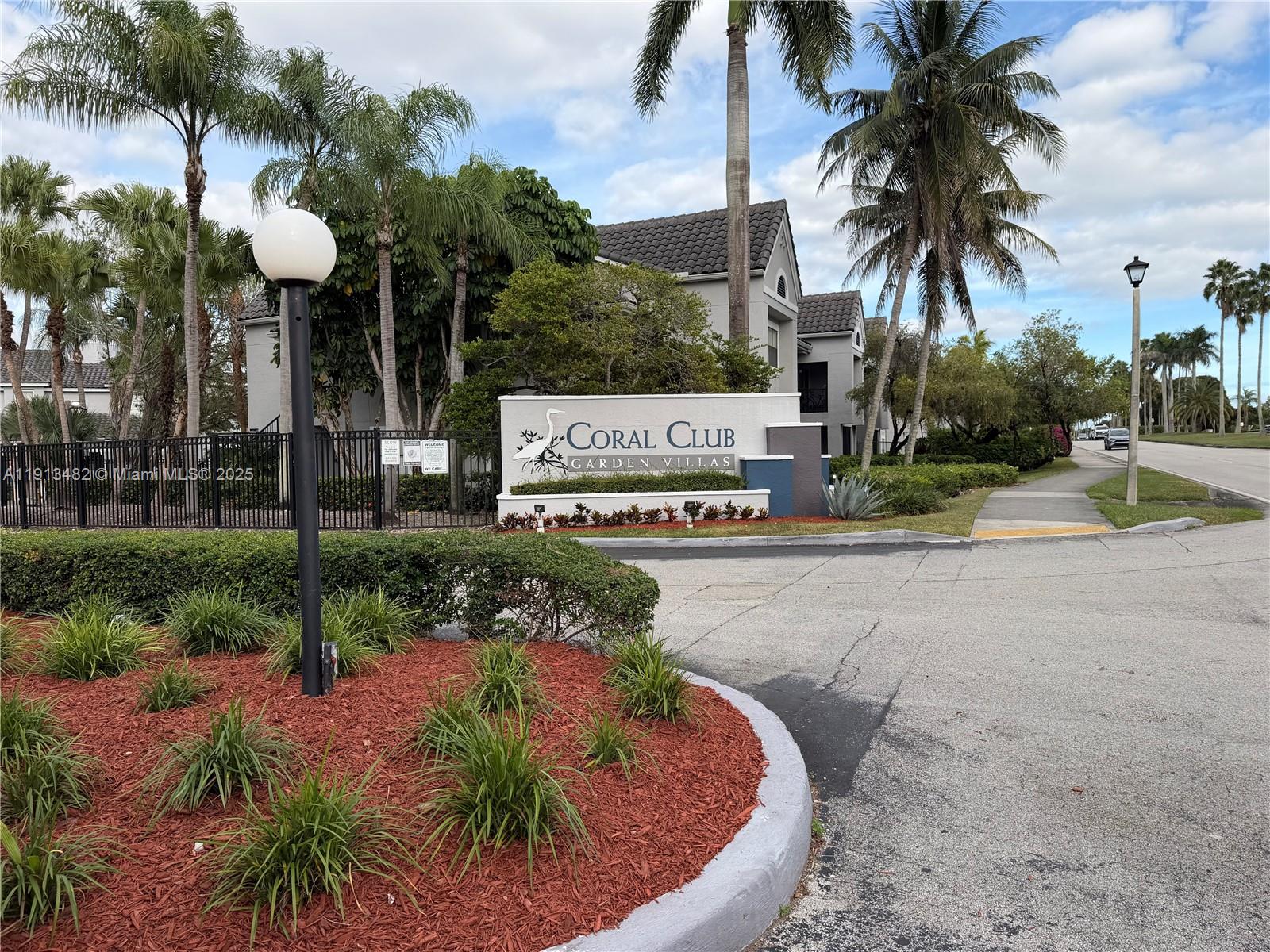 Coral Club Garden Villas