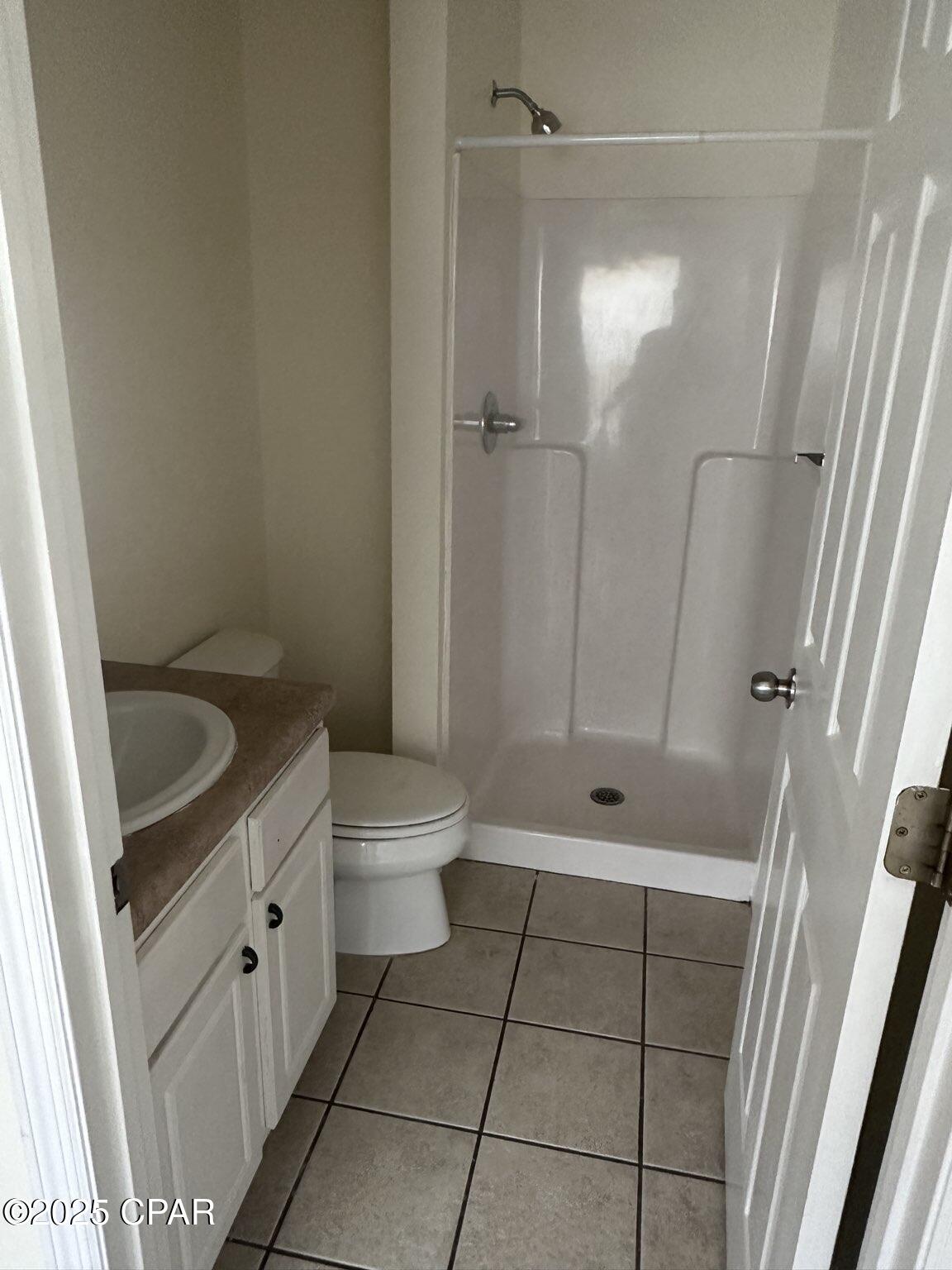 Image 10 For 108 Gray Avenue B