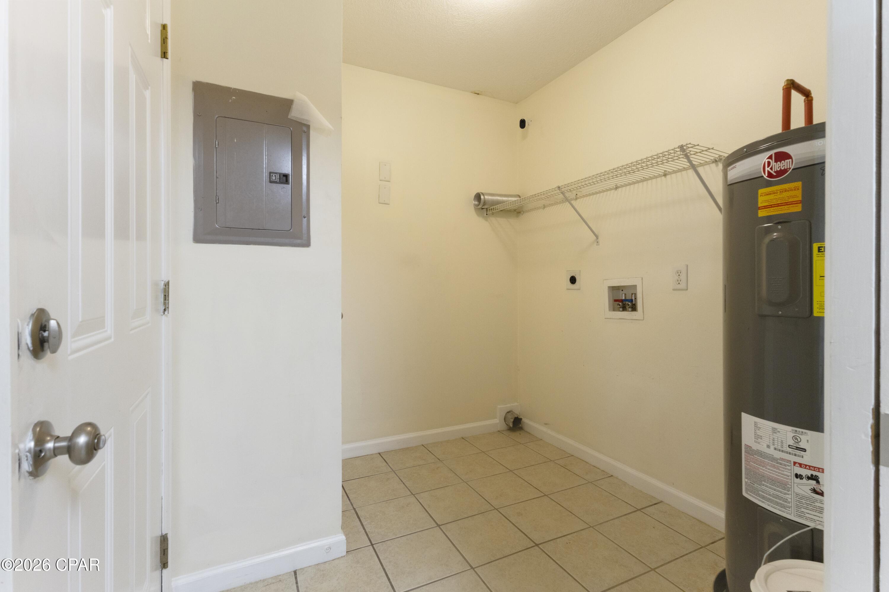 Image 5 For 108 Gray Avenue B