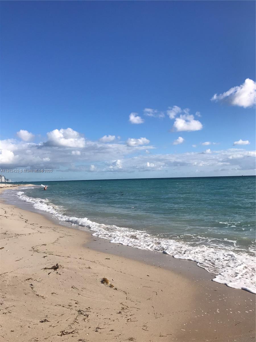 Harding Hall Condominium