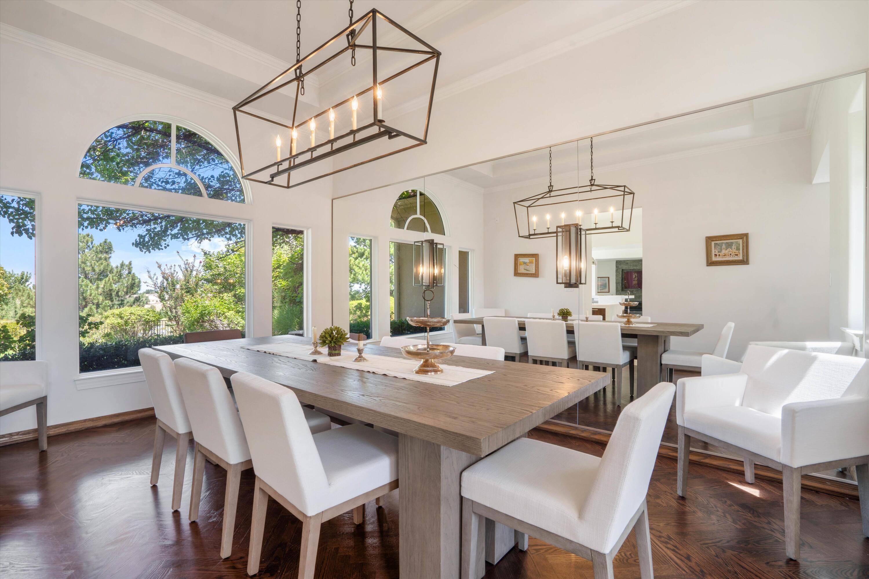 11119 Inverness Court NE Dining Room