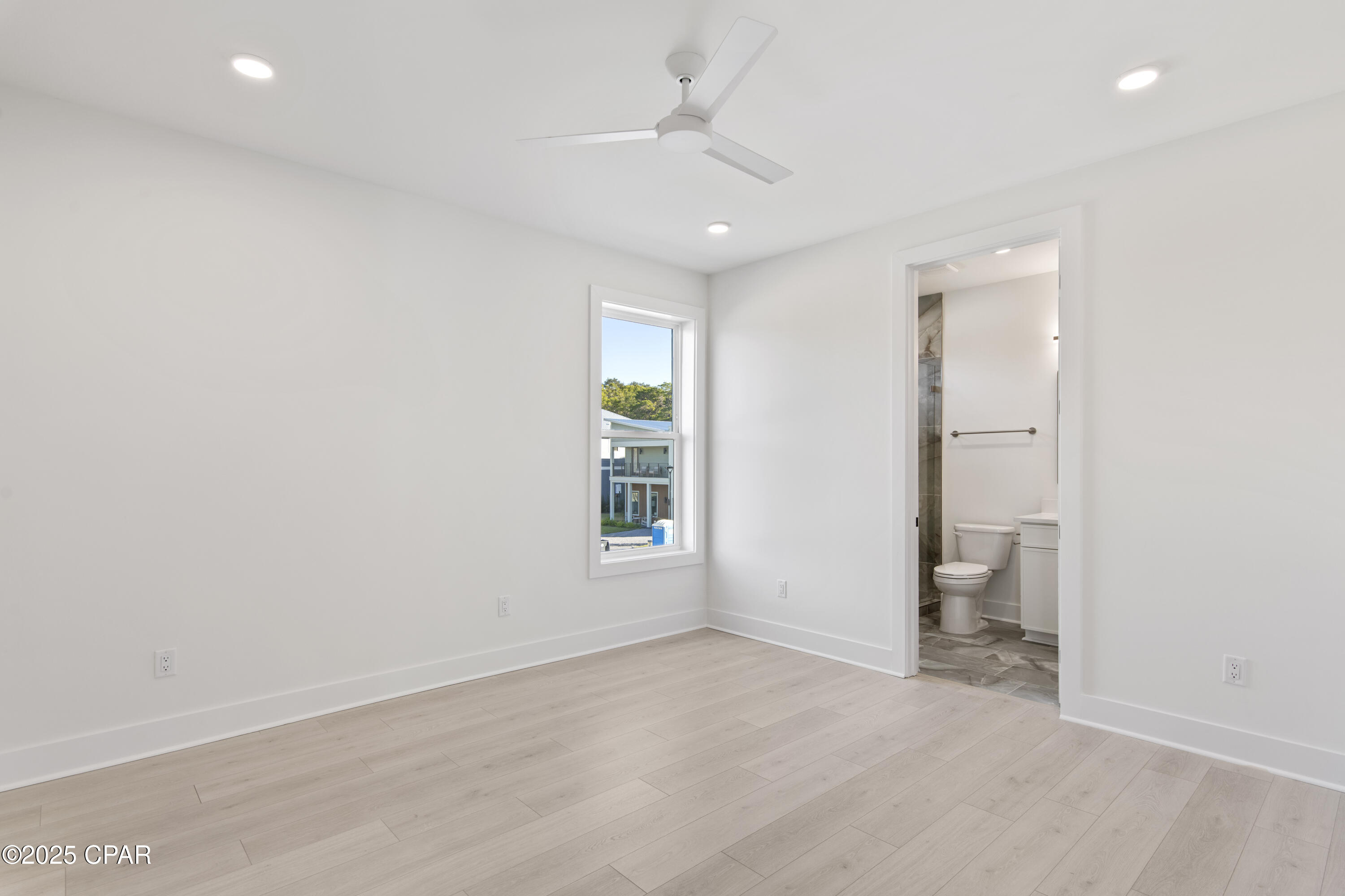 Listing photo id 28 for 39 Sarah Street Lot 17