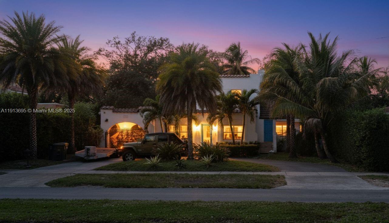 12820 4th Ave, North Miami, Florida 33161