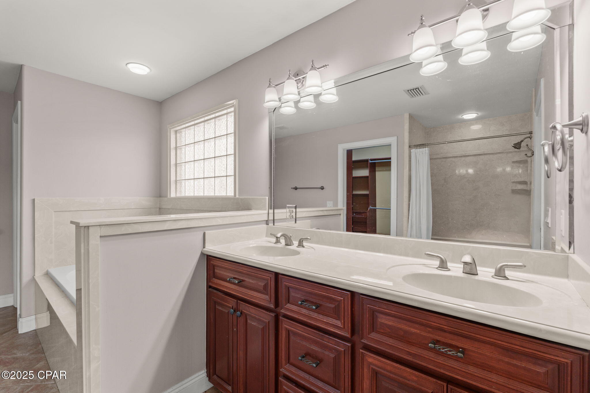 Image 32 For 117 Lakeview Terrace