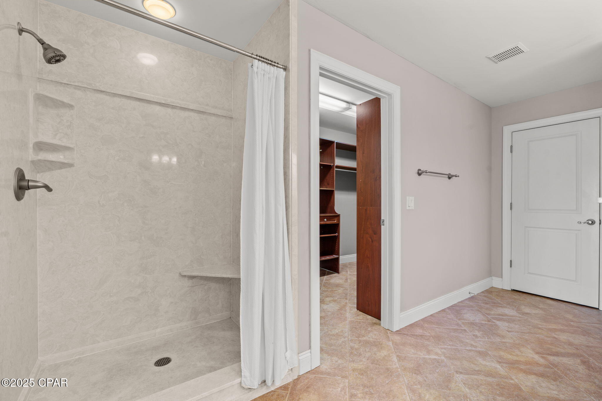 Image 36 For 117 Lakeview Terrace