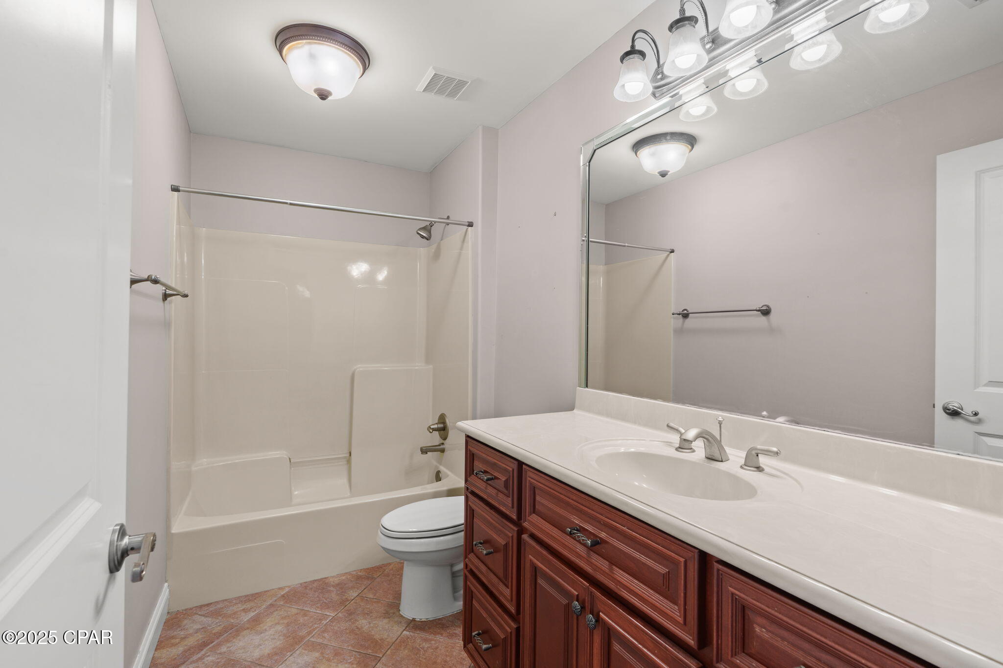 Image 41 For 117 Lakeview Terrace