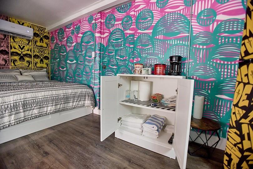 Additional living spaces at 420 111th St - Condo in Miami Shores