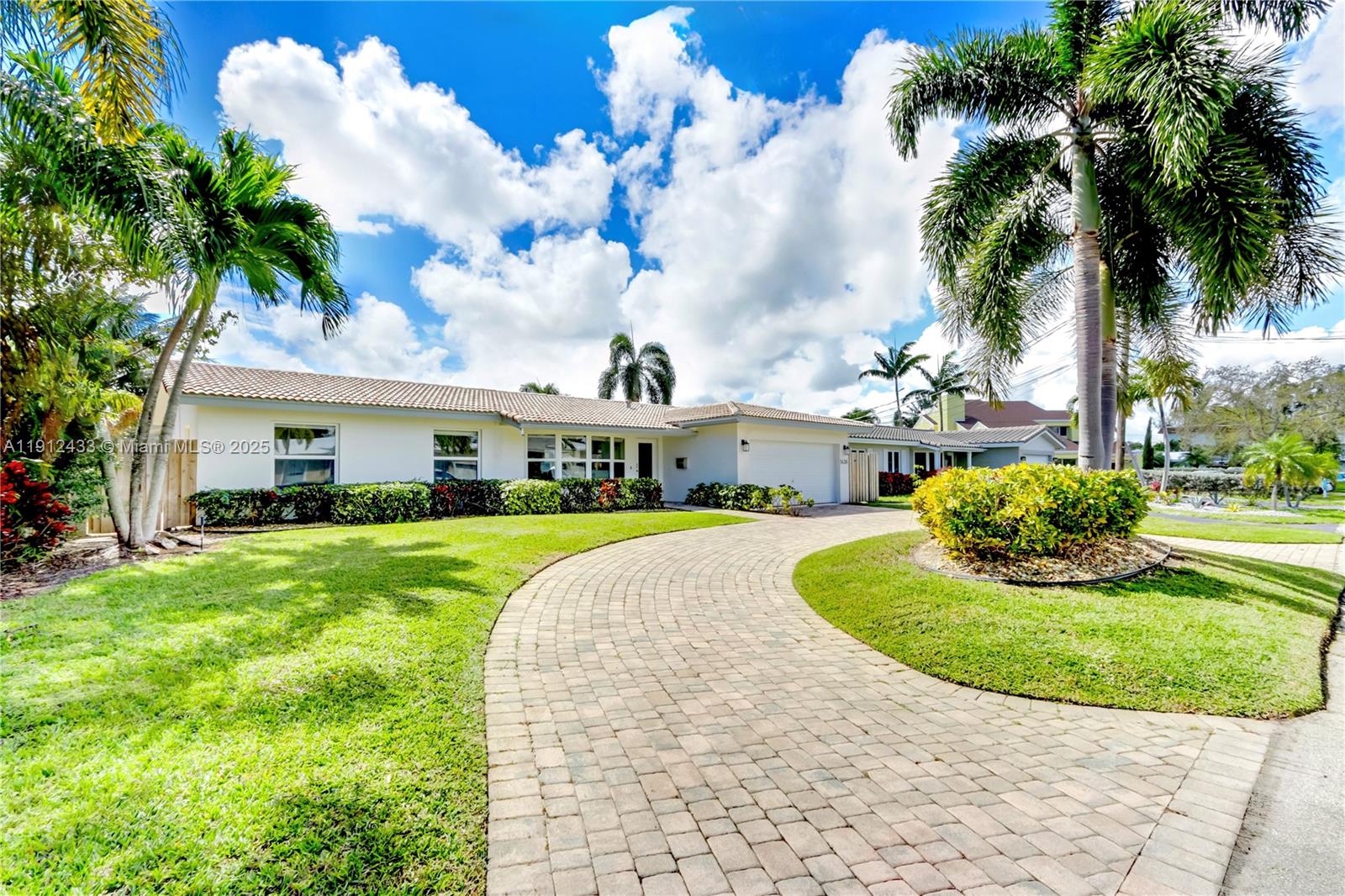 Coral Ridge Isles