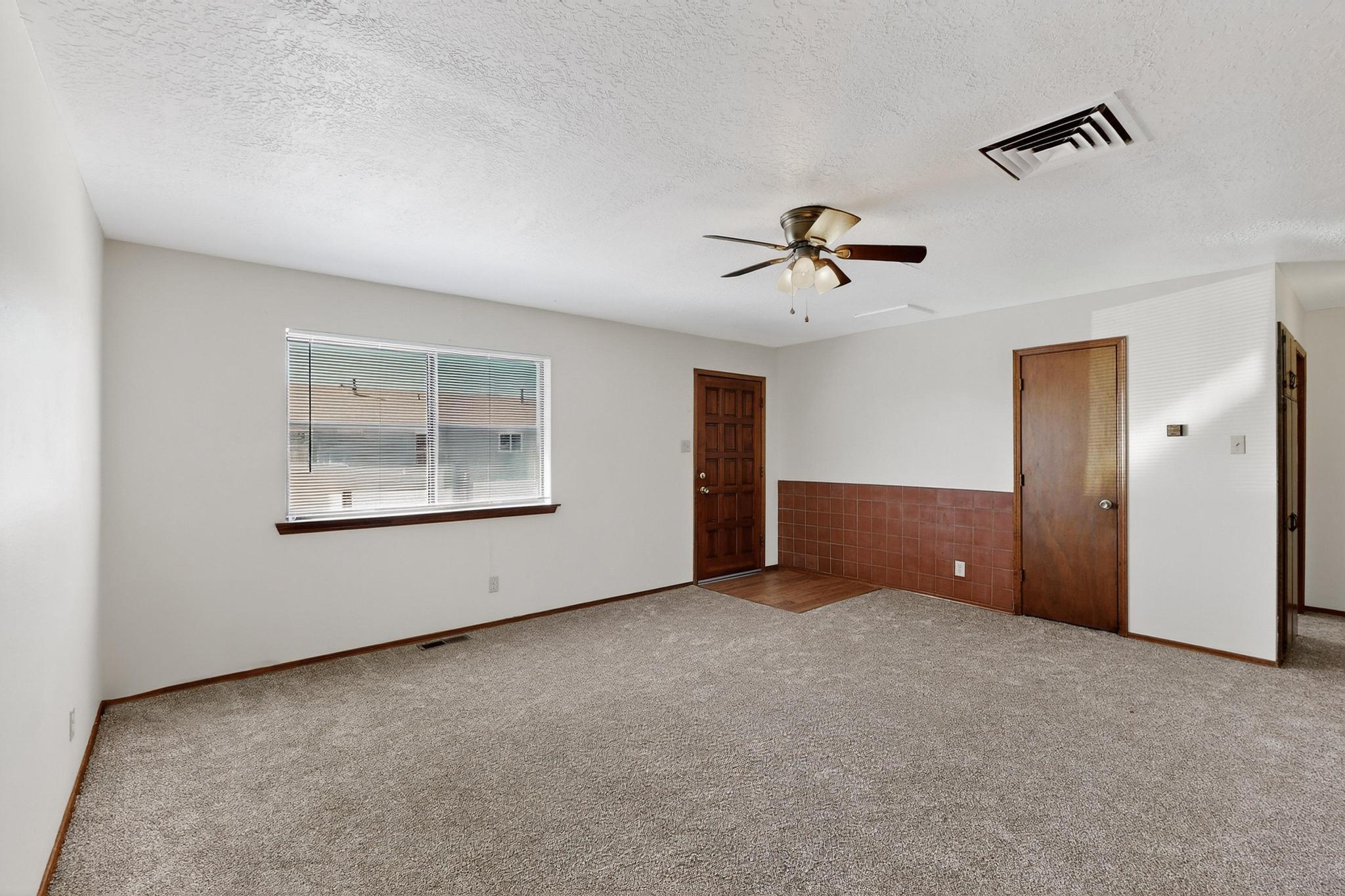 102-104 Nathan Court 