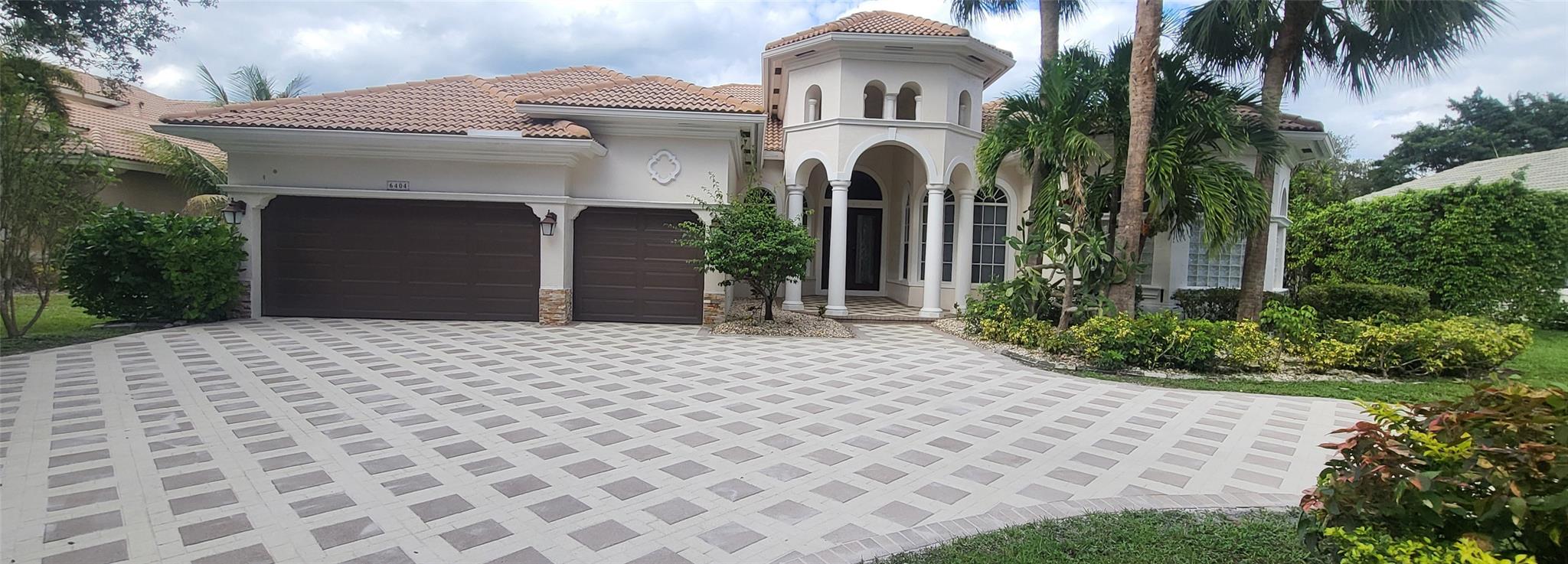 Grand Cypress Estates