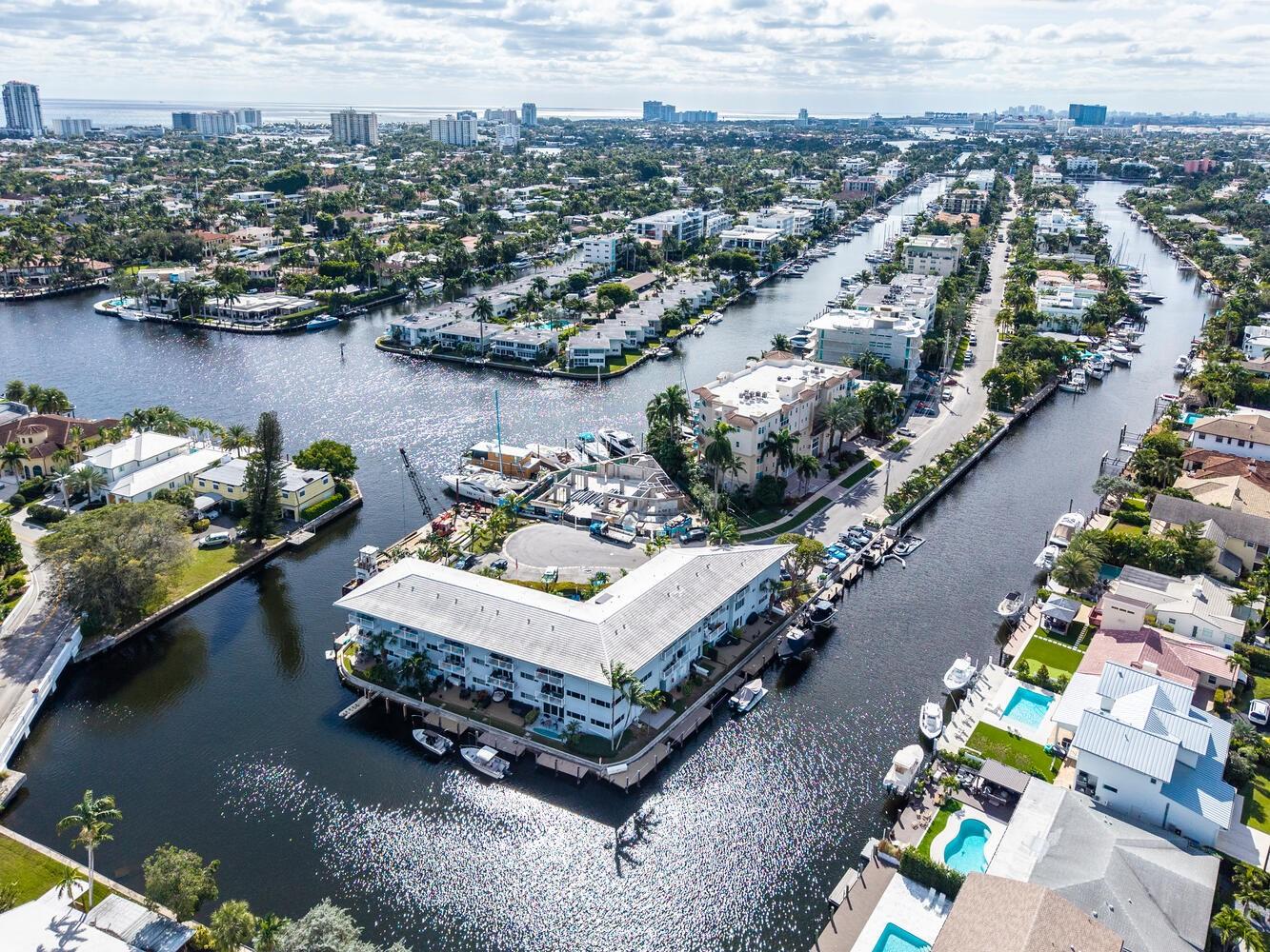 Homes for sale in Fort Lauderdale, FL | 535 Hendricks Isle #104, Fort Lauderdale, FL 33301 | MLS# F10536771