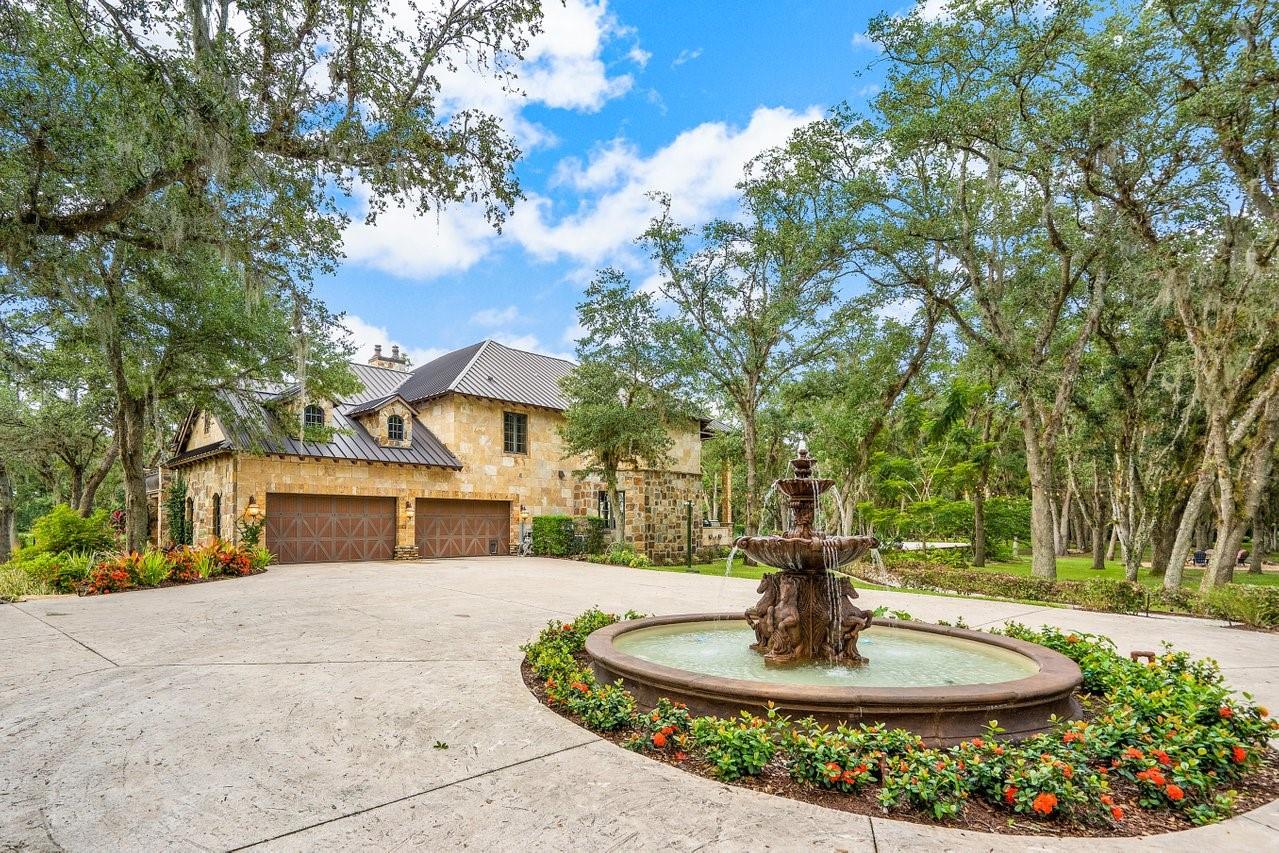 Homes for sale in Fort Pierce, FL | 4560 S 25Th St, Fort Pierce, FL 34981 | MLS# F10536707