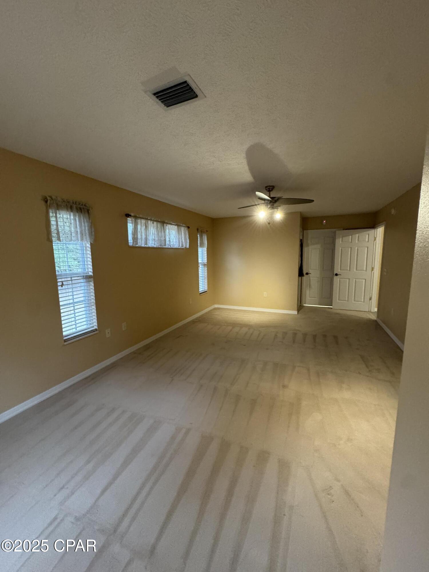 Image 37 For 3320 Eagle Court