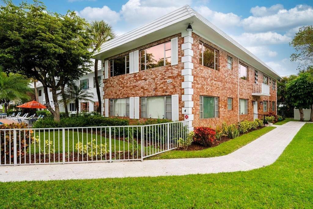 Virginian Apartments