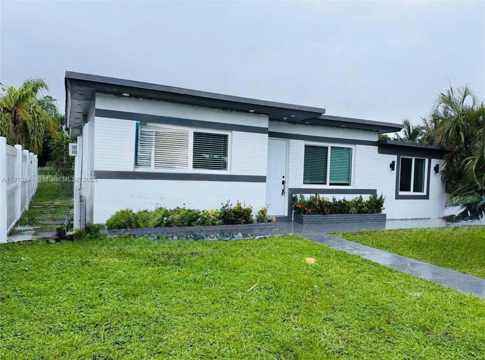 Hollywood Beach Heights S